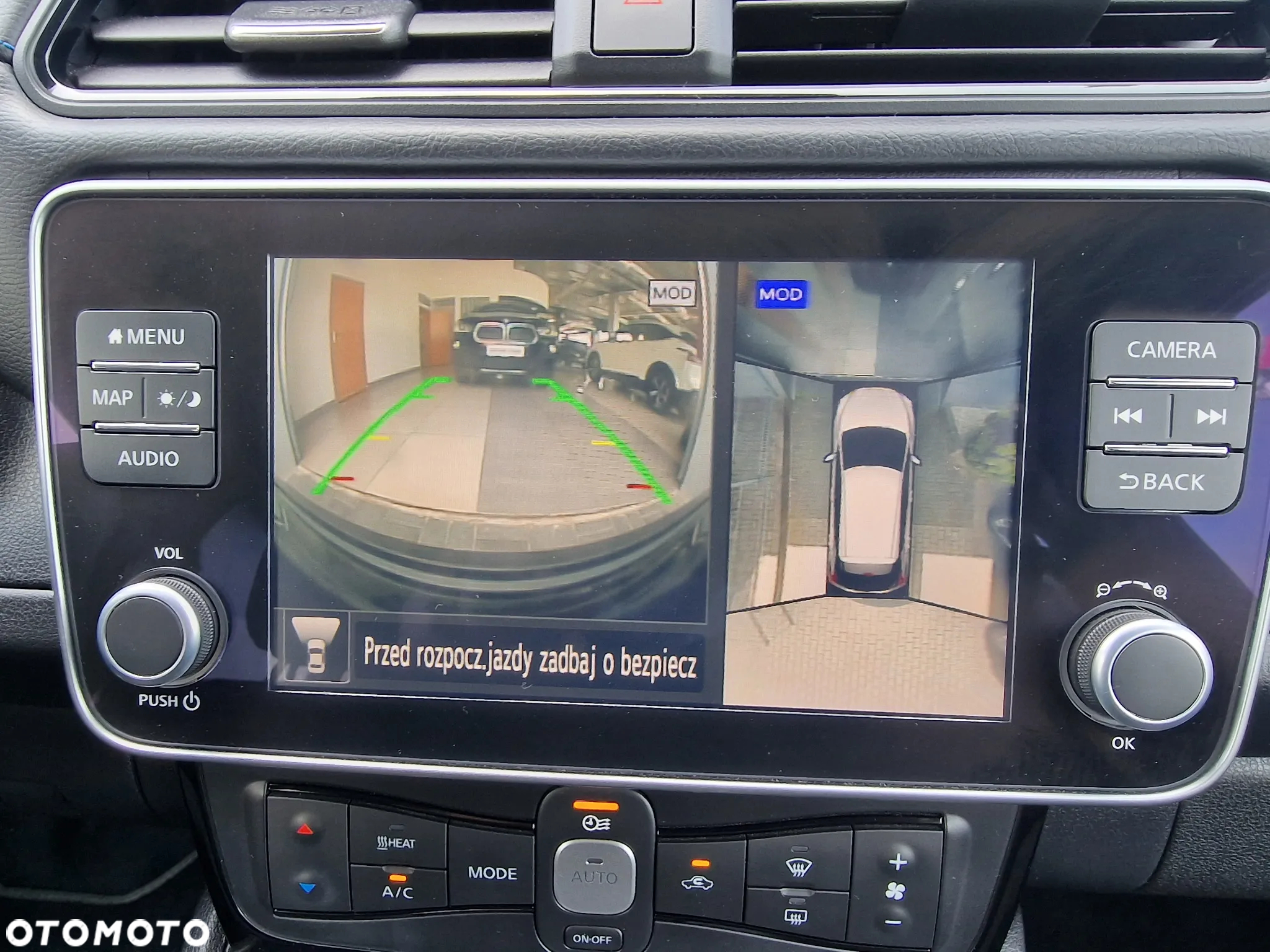 Nissan Leaf 40kWh N-Connecta - 11