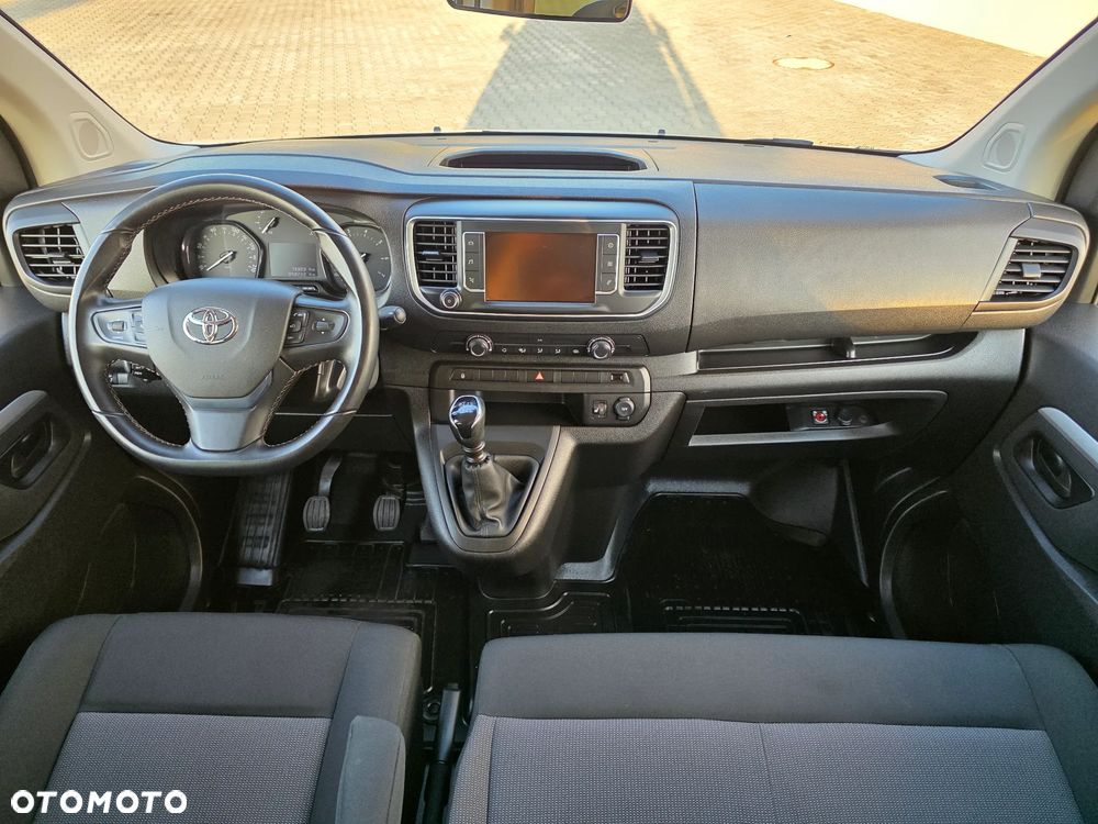Toyota PROACE BRYGADOWY 6 OSOBOWY DOP. ŁADOWNOŚĆ: 1211kg 2.0 144 KM KRAJOWY 100% BEZWYPADKOWY I WŁAŚCICIEL MAŁY PRZEBIEG - 13