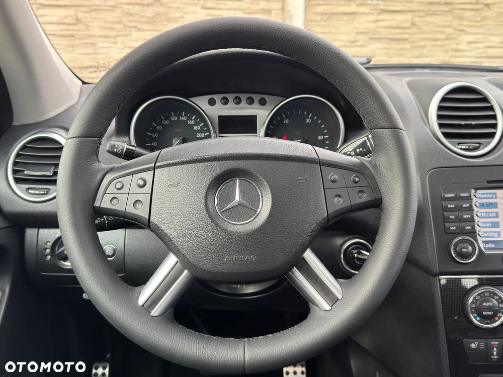 Mercedes-Benz ML 320 CDI 4-Matic - 25