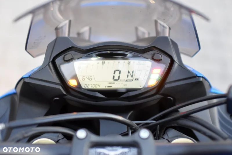 Suzuki GSX 1000 - 36