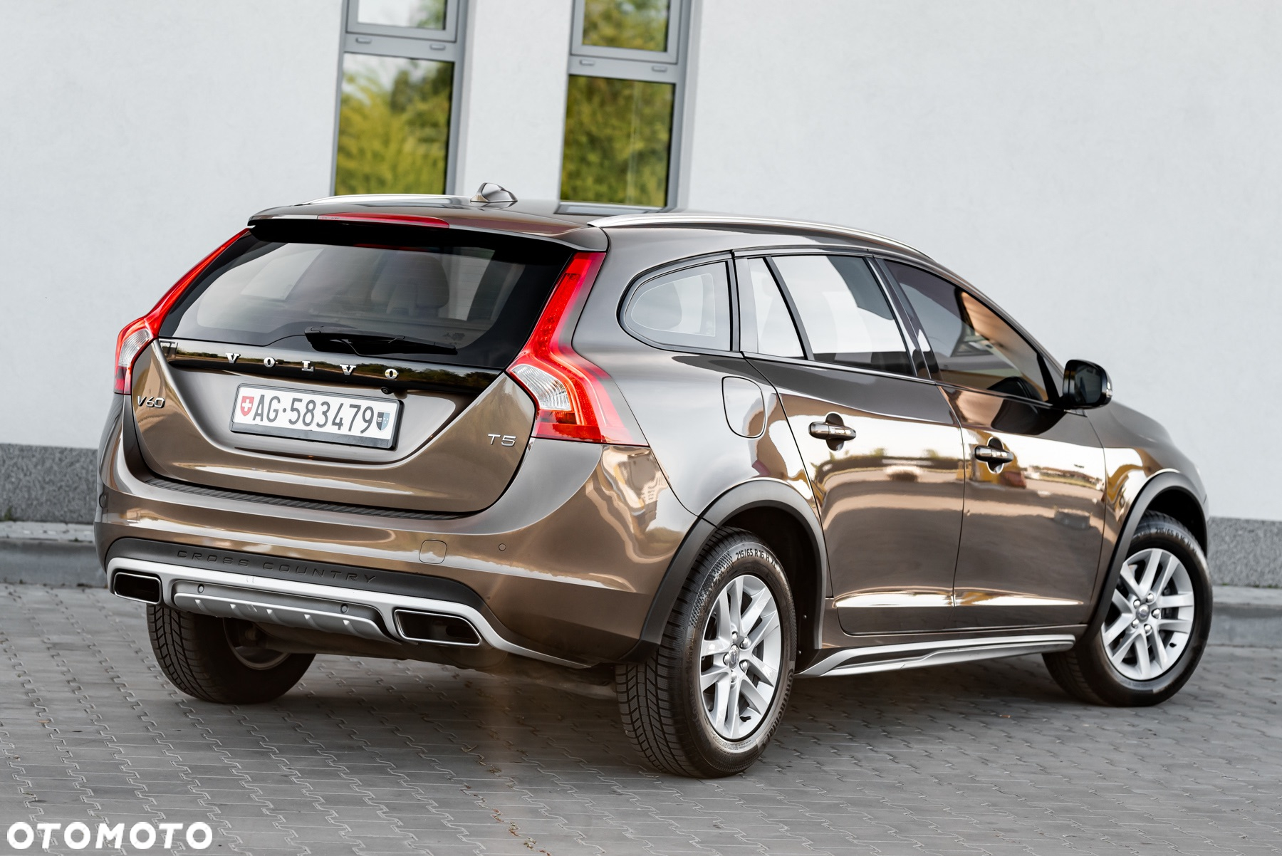 Volvo V60 Cross Country T5 Geartronic Summum - 17