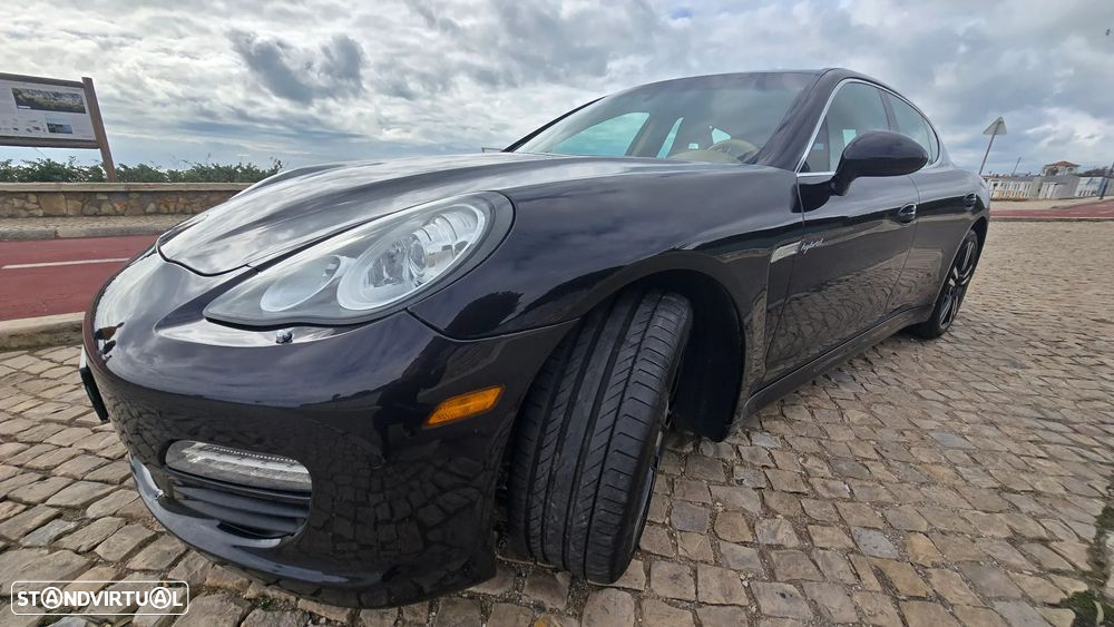 Porsche Panamera S Hybrid - 24