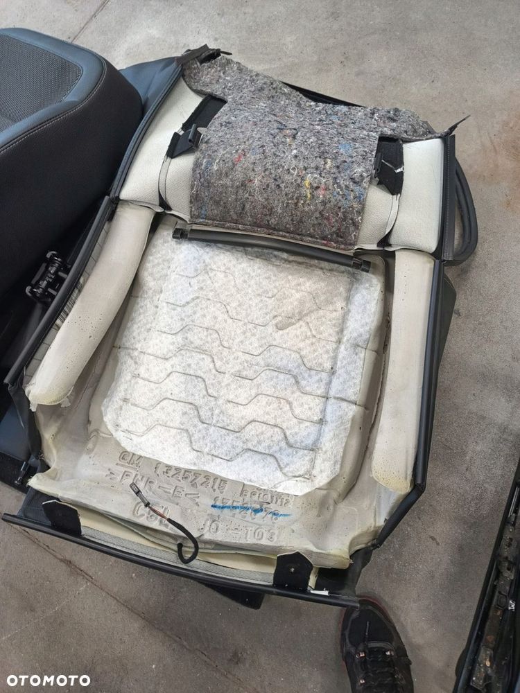 OPEL ASTRA J IV MATA GRZEWCZA FOTELA PRZEDNIEGO OPARCIE LEWA PRAWA - 2