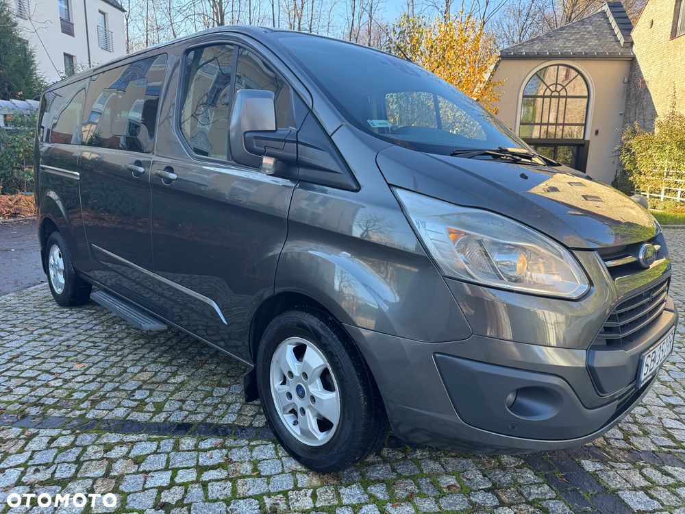 Ford Tourneo Custom - 4