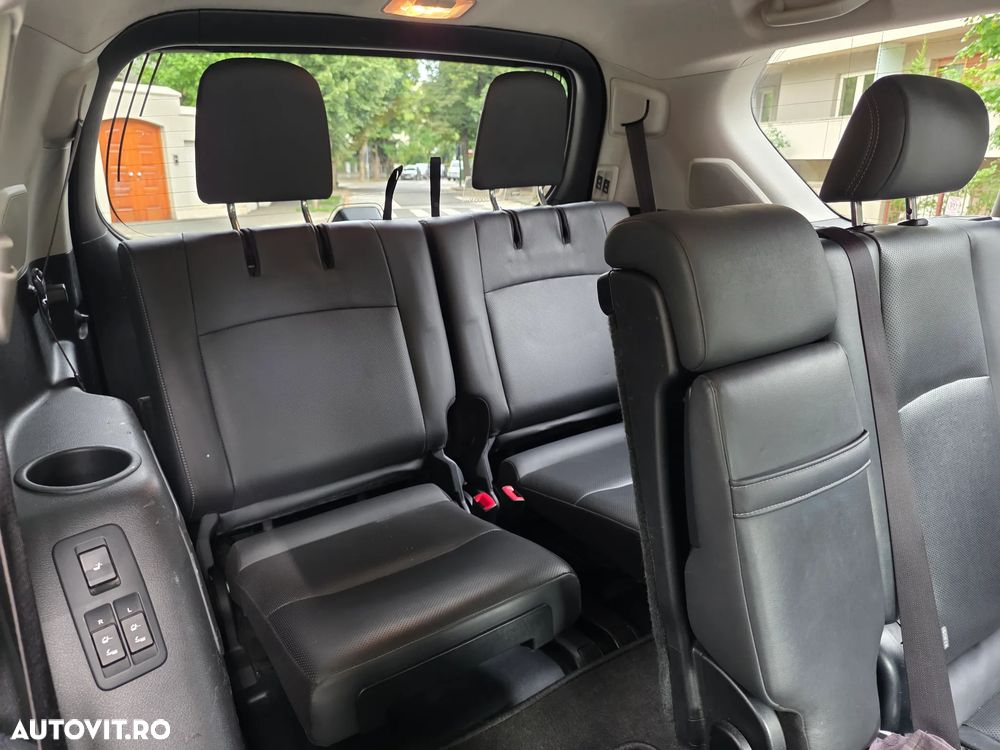 Toyota Land Cruiser 2.8l Turbo D-4D Aut. Luxury - 13