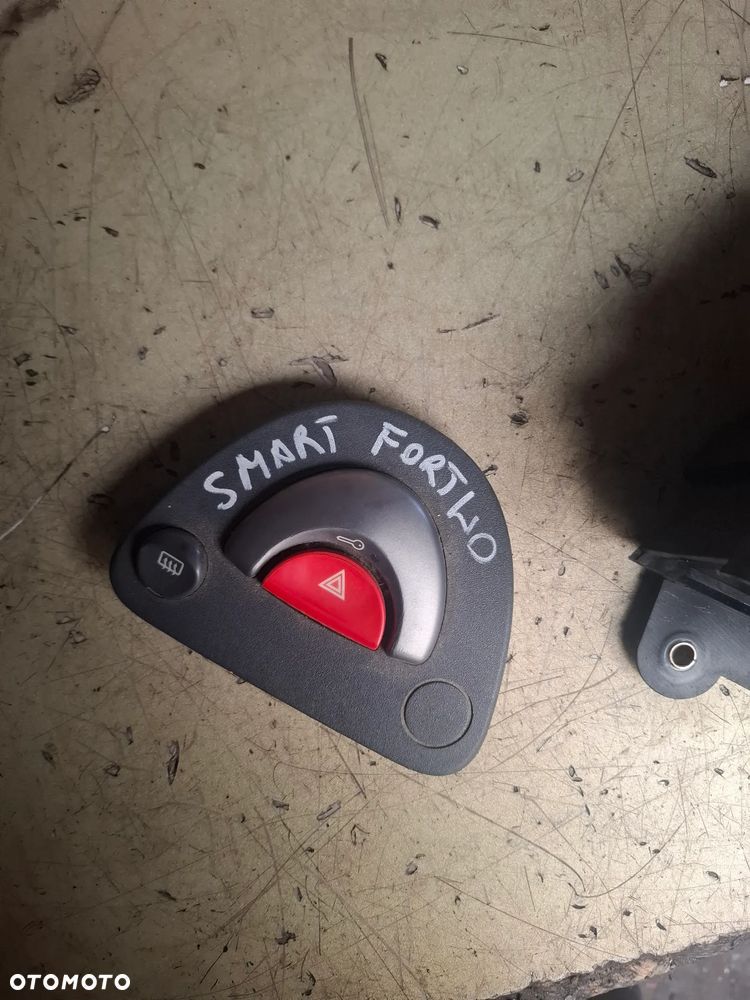 SMART FORTWO I przełącznik świateł awaryjnych