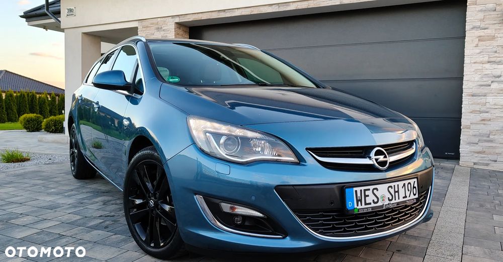 Opel Astra 1.4 Turbo Exklusiv - 1