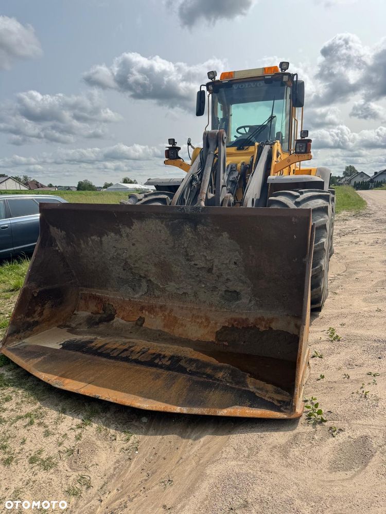 Volvo L120E - 29