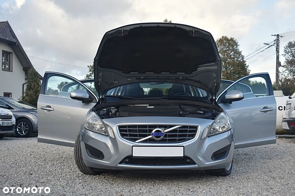 Volvo S60 D3 Geartronic Momentum - 12