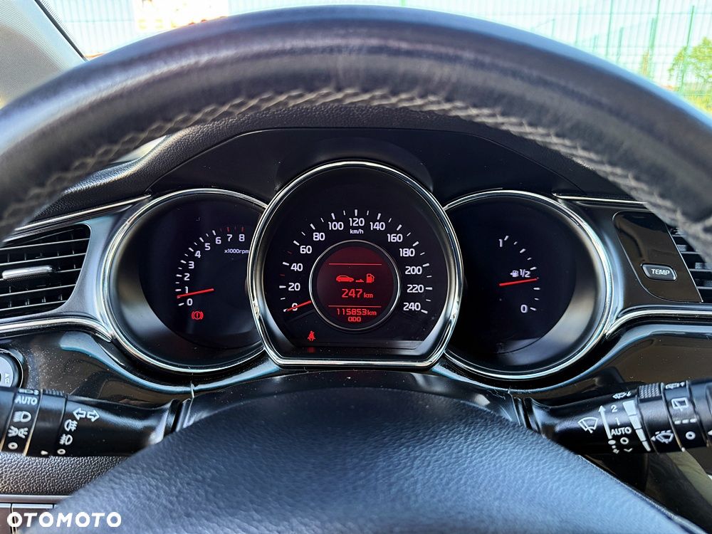 Kia Ceed 1.4 L - 30