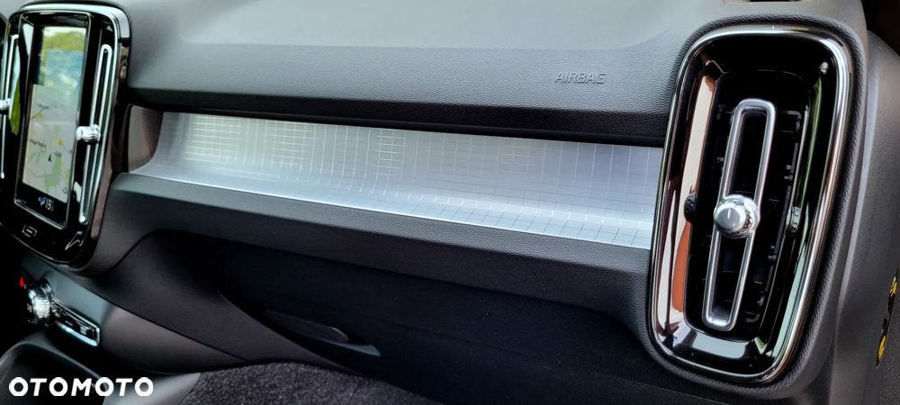 Volvo XC 40 T5 Recharge DKG Inscription Expression - 23