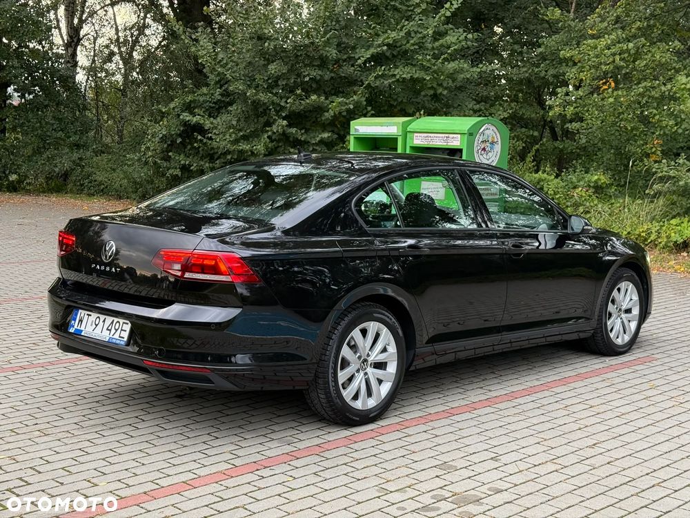Volkswagen Passat - 27