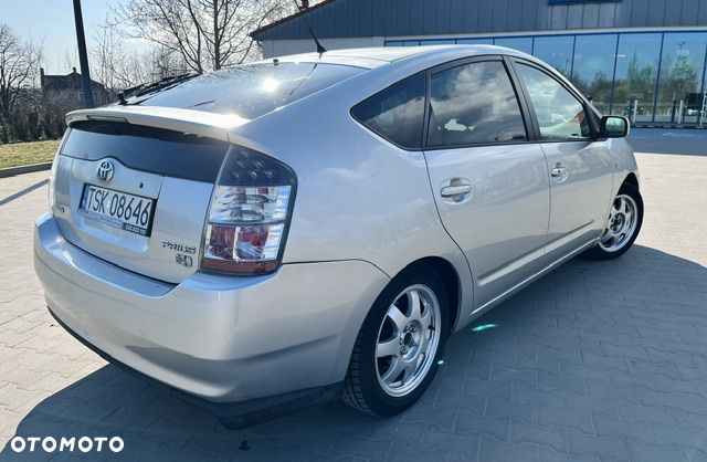Toyota Prius 1.5 VVT-i Sol - 7