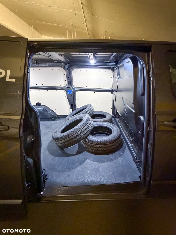 Ford Transit Custom - 10