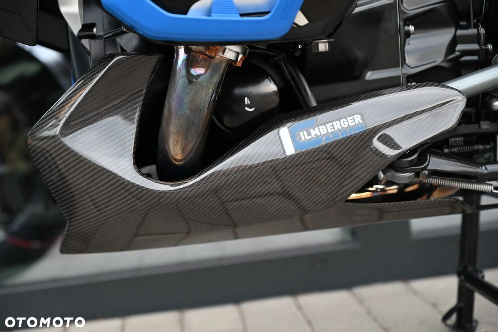 BMW RS - 17