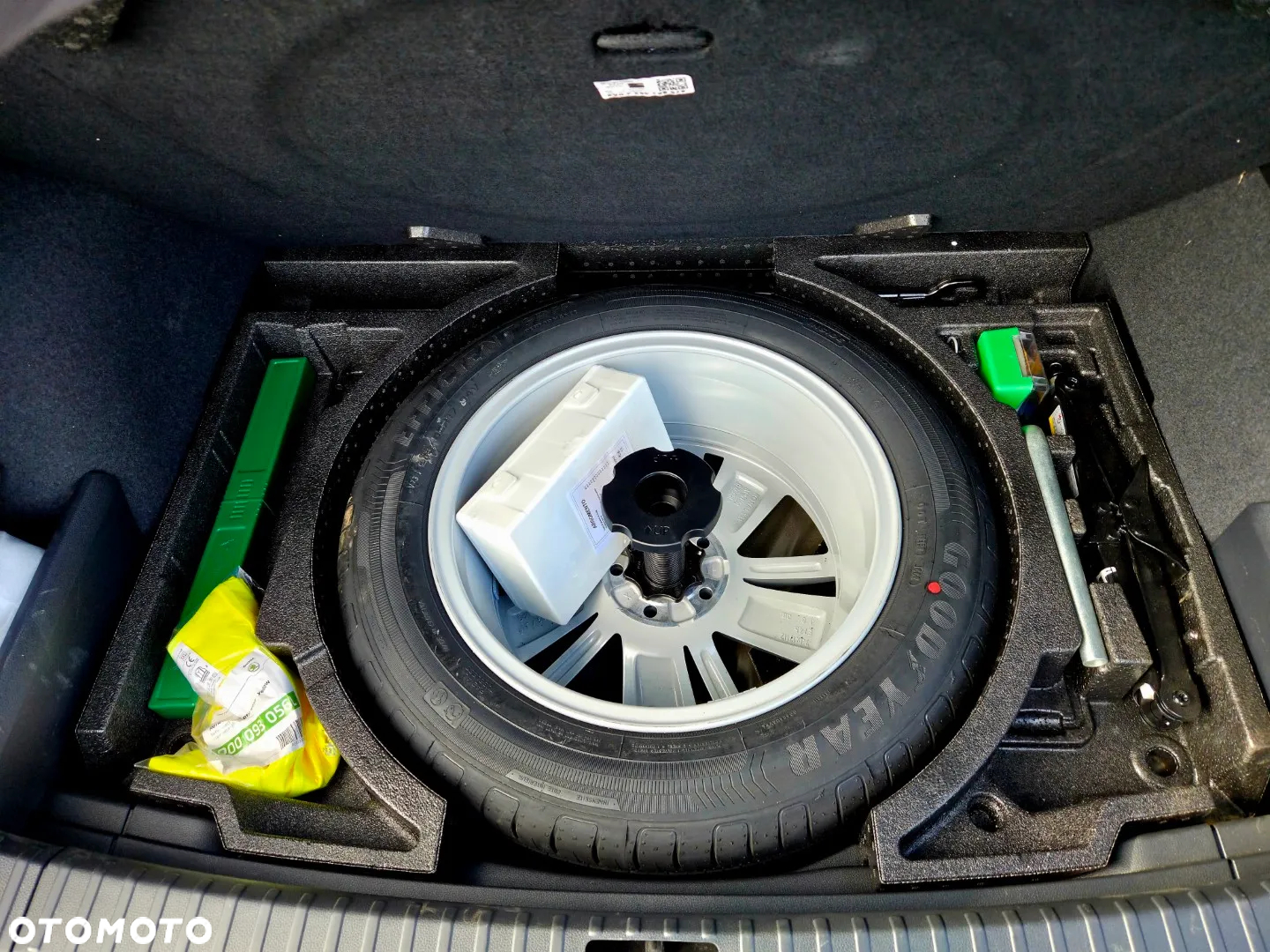 Skoda Karoq 2.0 TDI SCR 4x2 Ambition DSG - 26