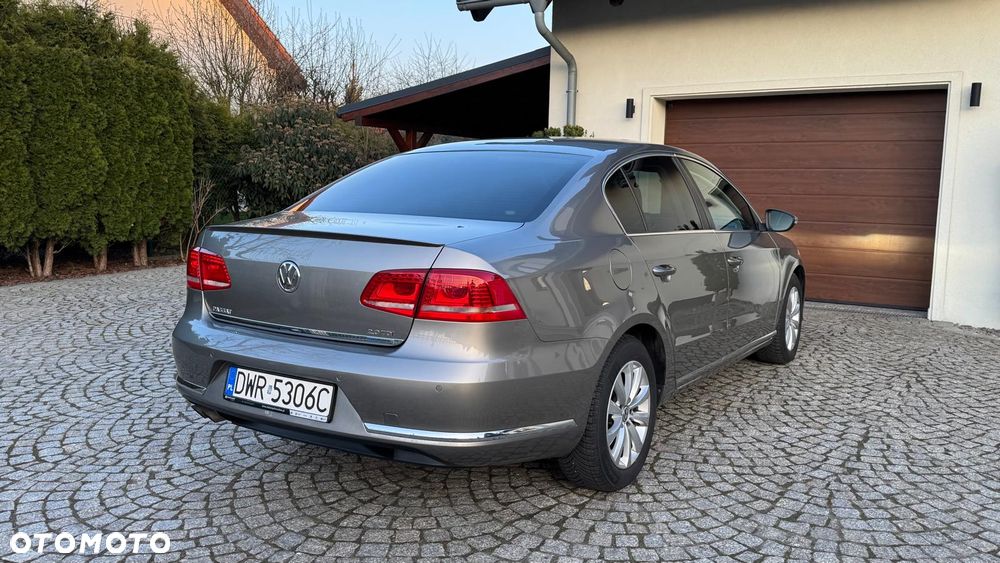 Volkswagen Passat 2.0 TDI Comfortline - 1