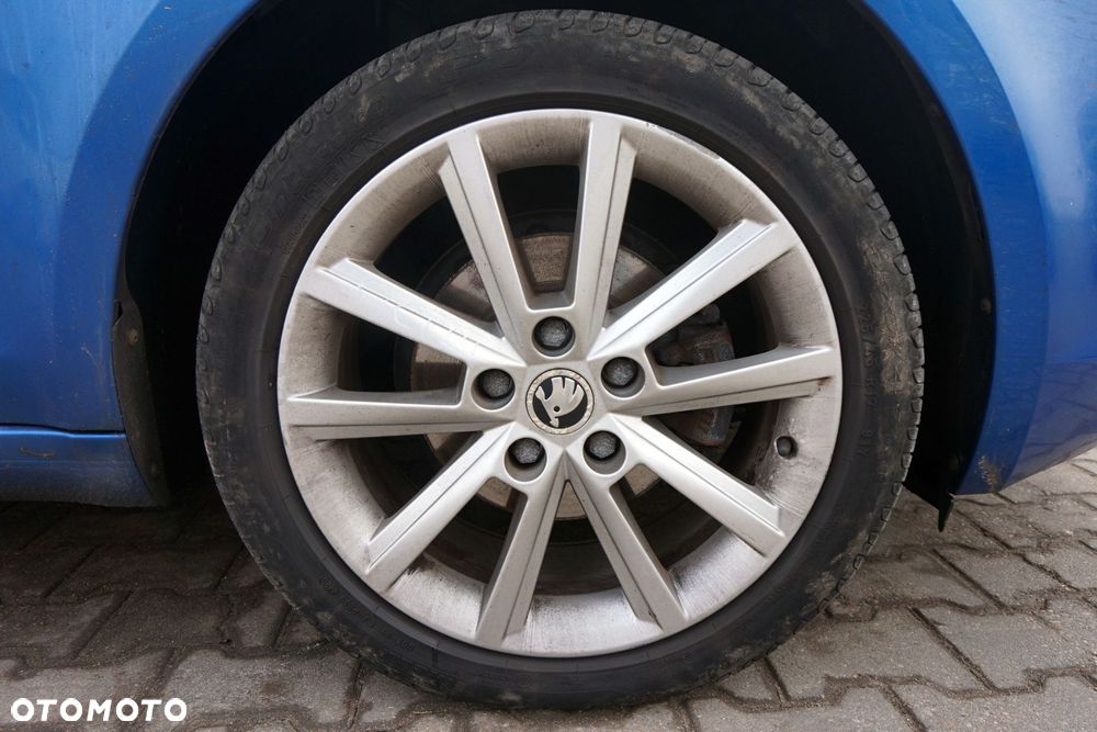 KOŁA FELGI ALUFELGI OCTAVIA III 5E5 17 5X112 ET49 17 5x112 17 5X112 ET49 SKODA 2012-2016 - 3