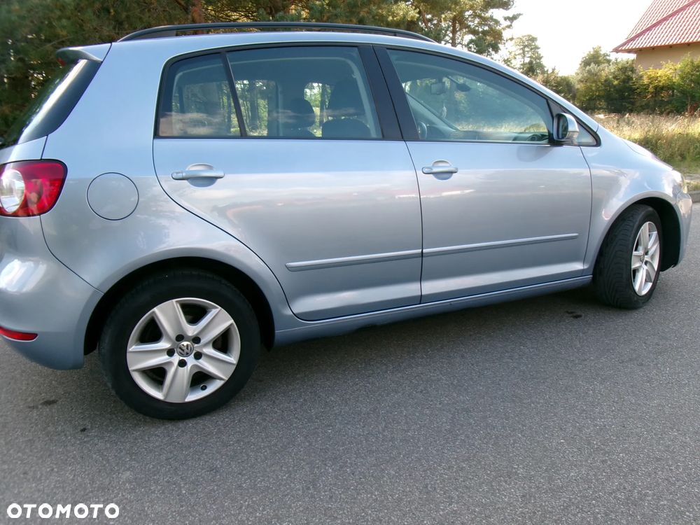 Volkswagen Golf Plus - 13