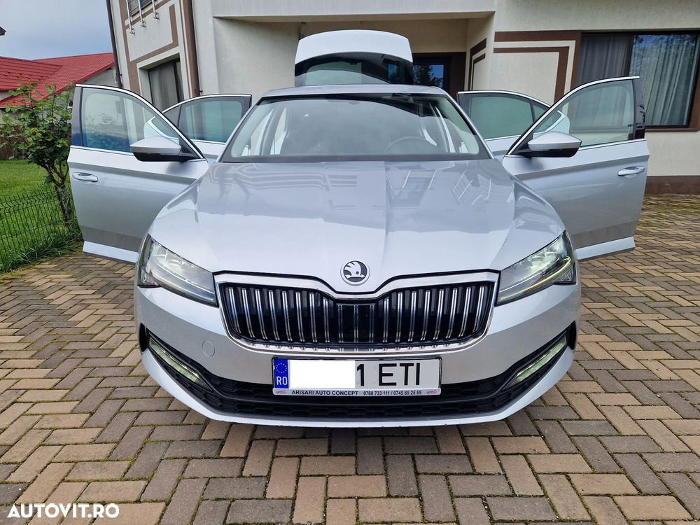 Skoda Superb 2.0 TDI DSG Ambition - 34