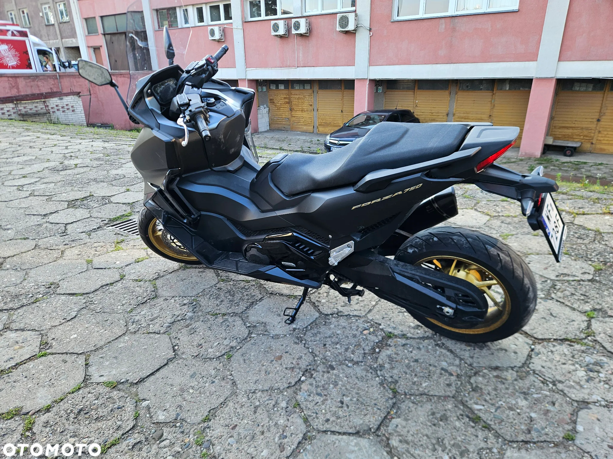 Honda NSS - 4