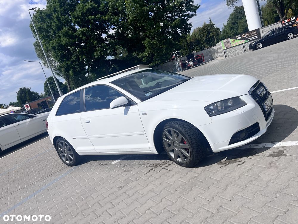Audi A3 Sportback - 2
