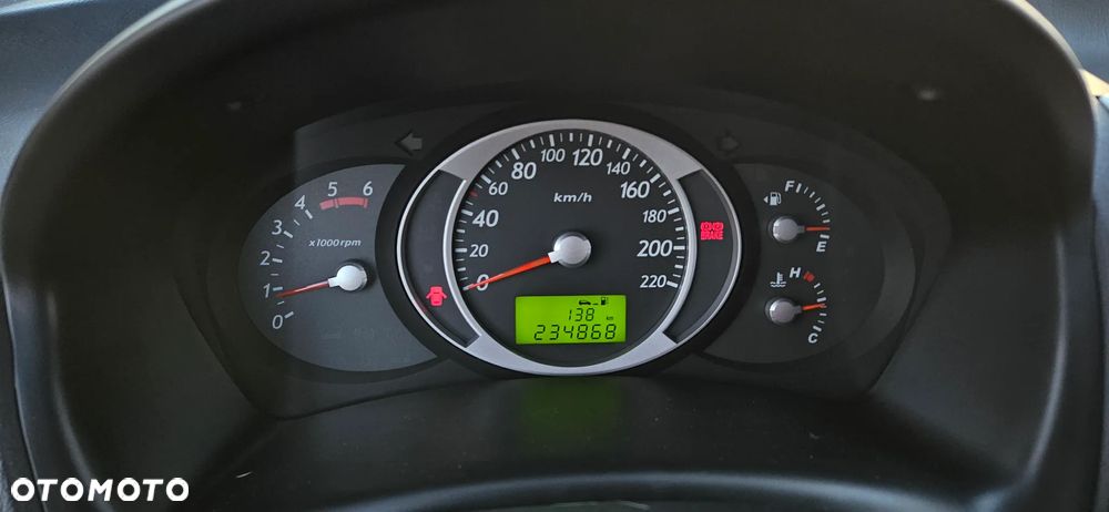 Hyundai Tucson 2.0 CRDi Style - 12