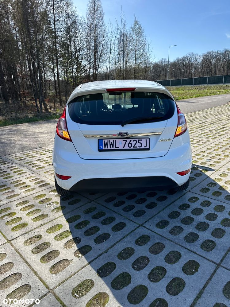 Ford Fiesta 1.5 TDCi Titanium - 5