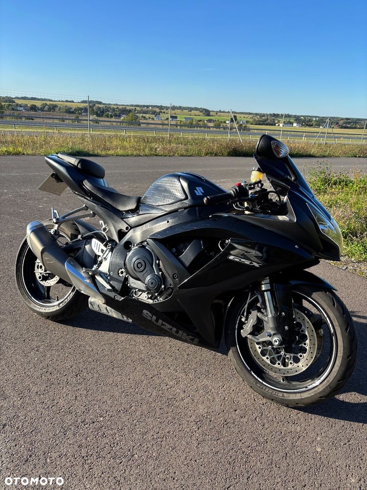 Suzuki GSX-R - 22