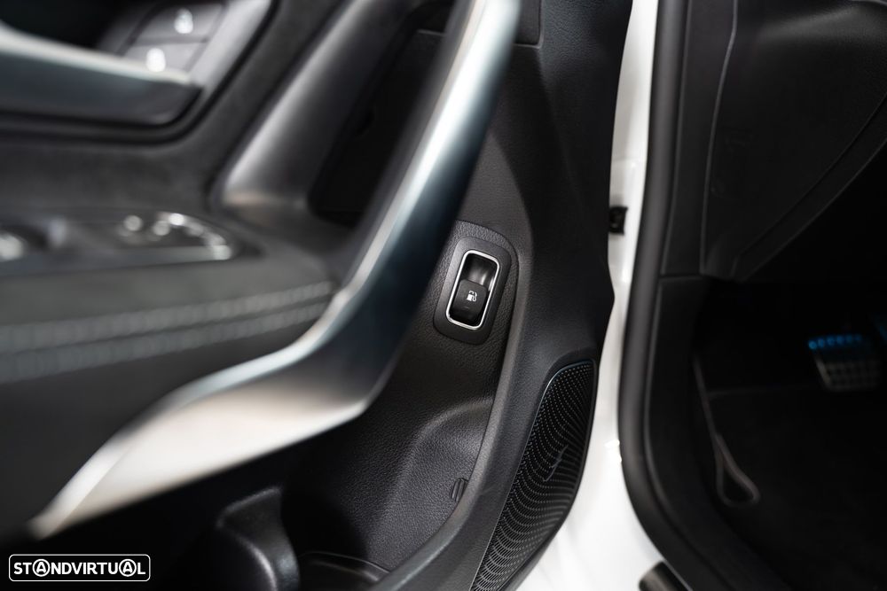 Mercedes-Benz CLA 250 e 8G-DCT AMG Line - 21