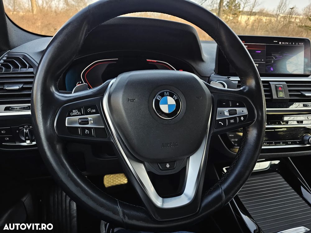 BMW X3 xDrive20d AT Luxury Line - 12