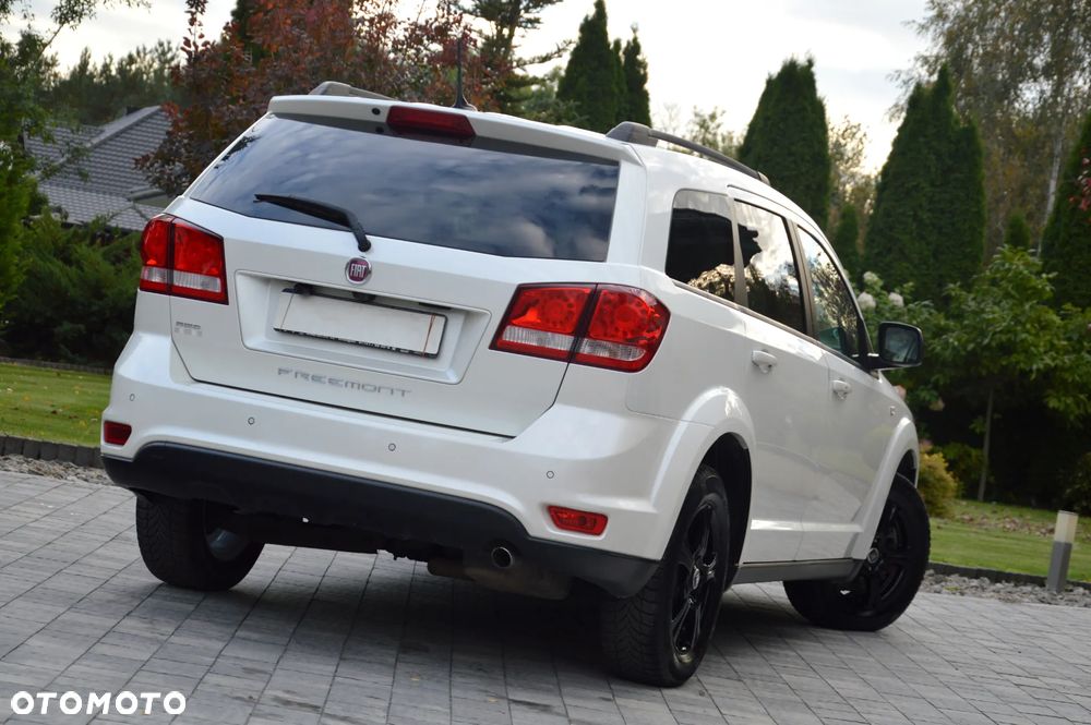 Fiat Freemont 2.0 Multijet 16V DPF Automatik Allrad Black Code - 9