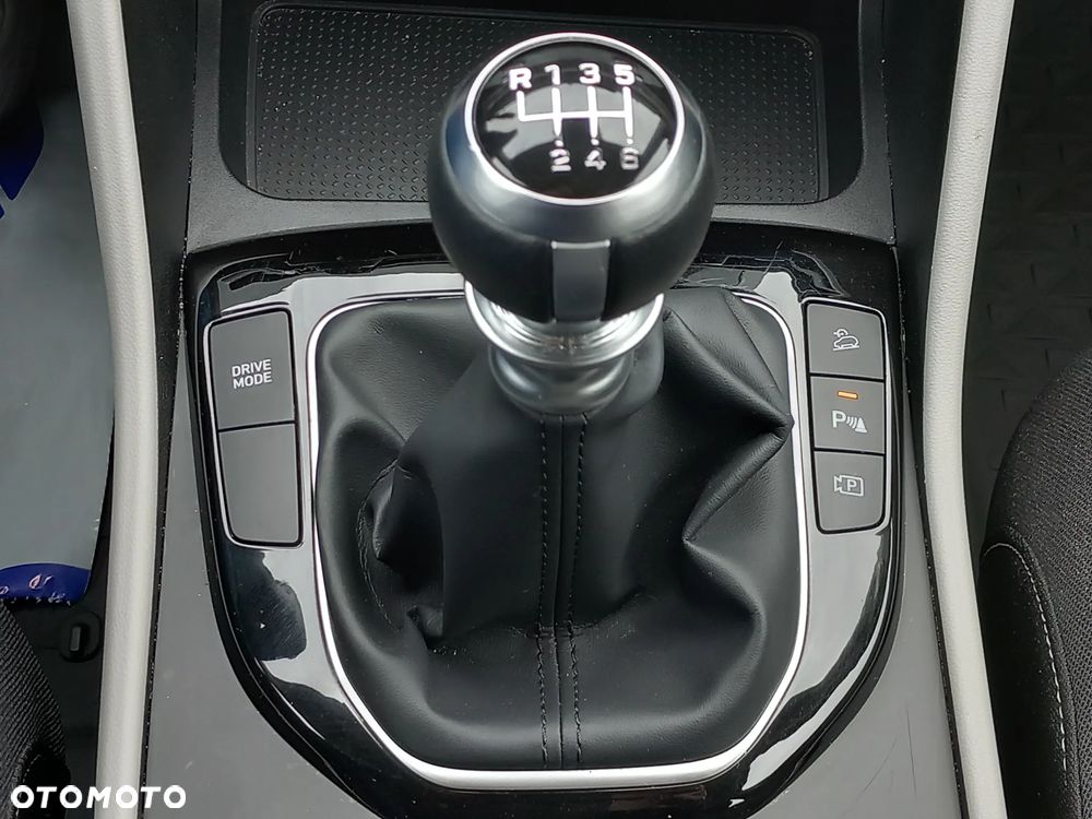 Hyundai Tucson 1.6 T-GDi Modern 2WD - 19