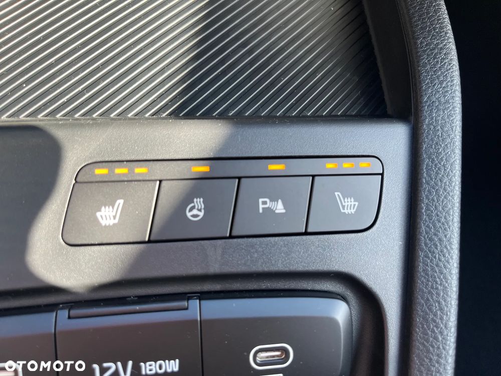 Kia Stonic 1.0 T-GDI M - 24