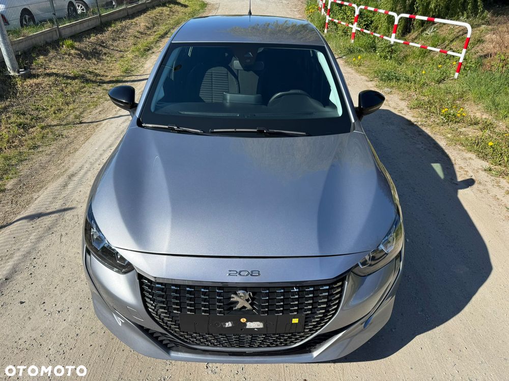 Peugeot 208 - 3