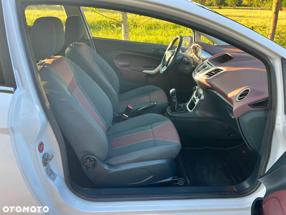 Ford Fiesta 1.25 Titanium - 9