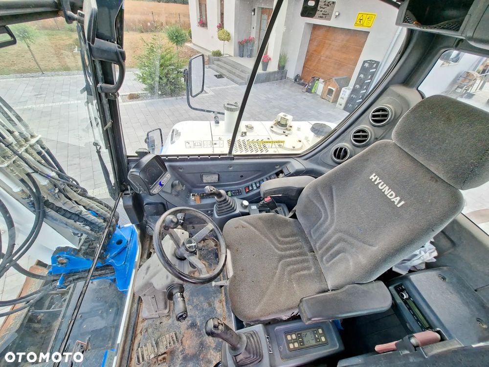 Hyundai R 55W - 15