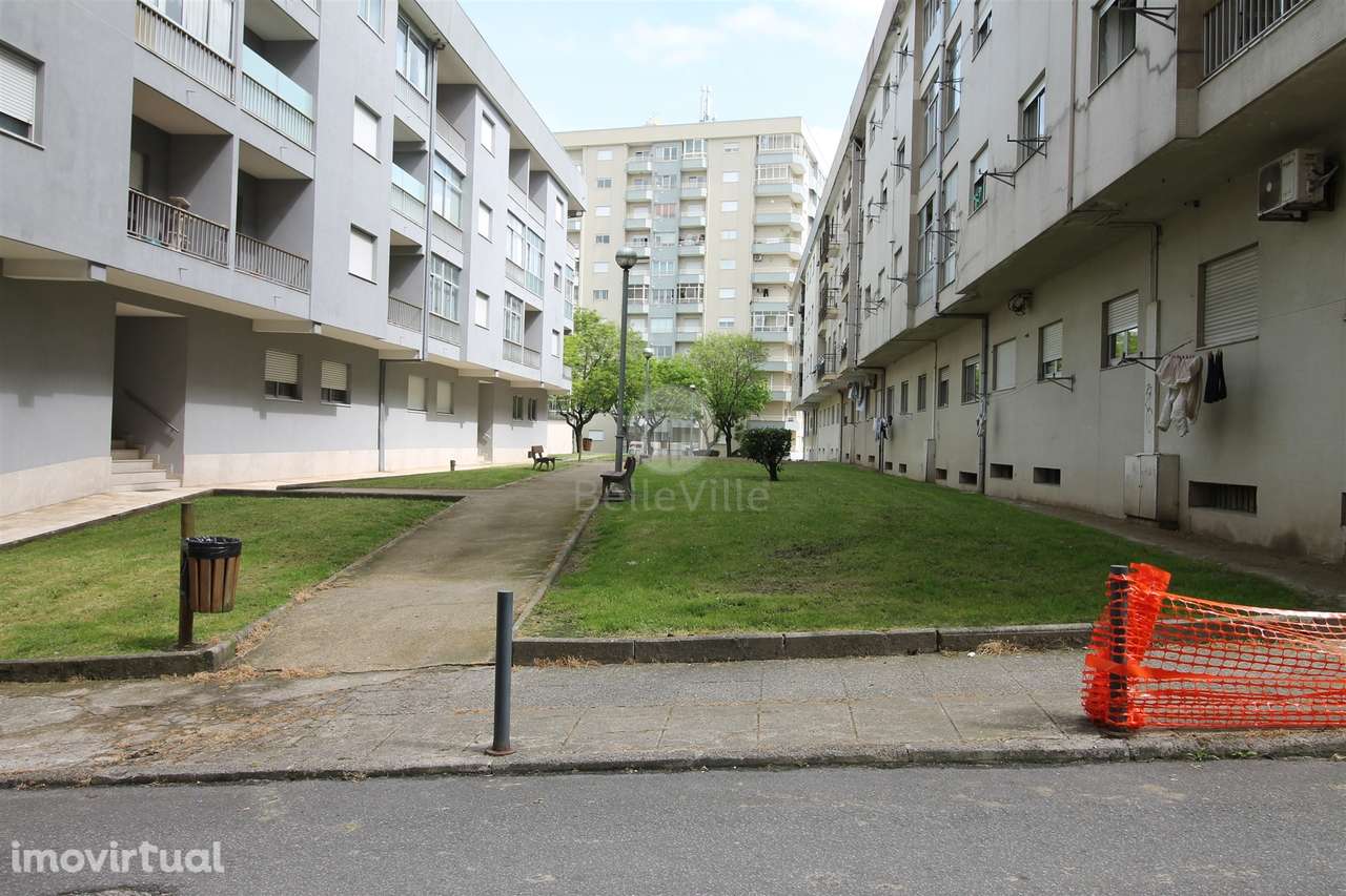 Apartamento T1 Arrendamento em Braga (São Vicente),Braga - Grande imagem: 2/48