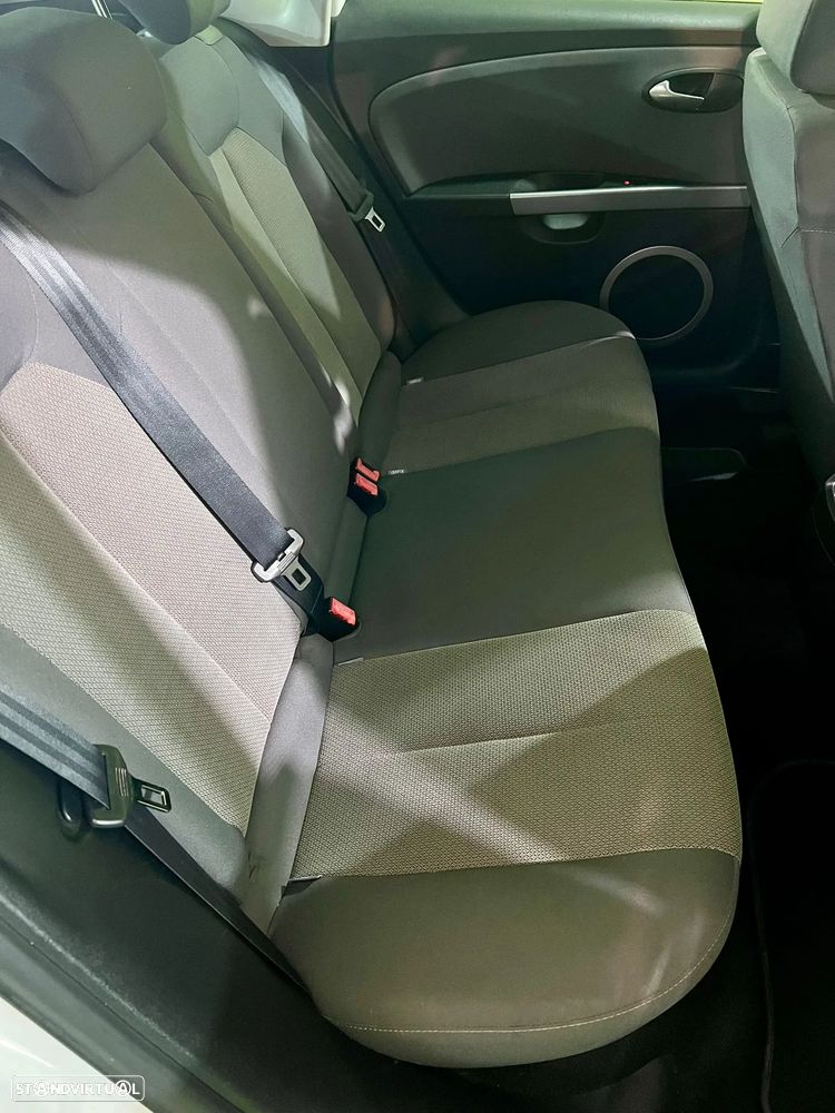 SEAT Leon 1.6 TDI E-Eco.Style Start/Stop - 16