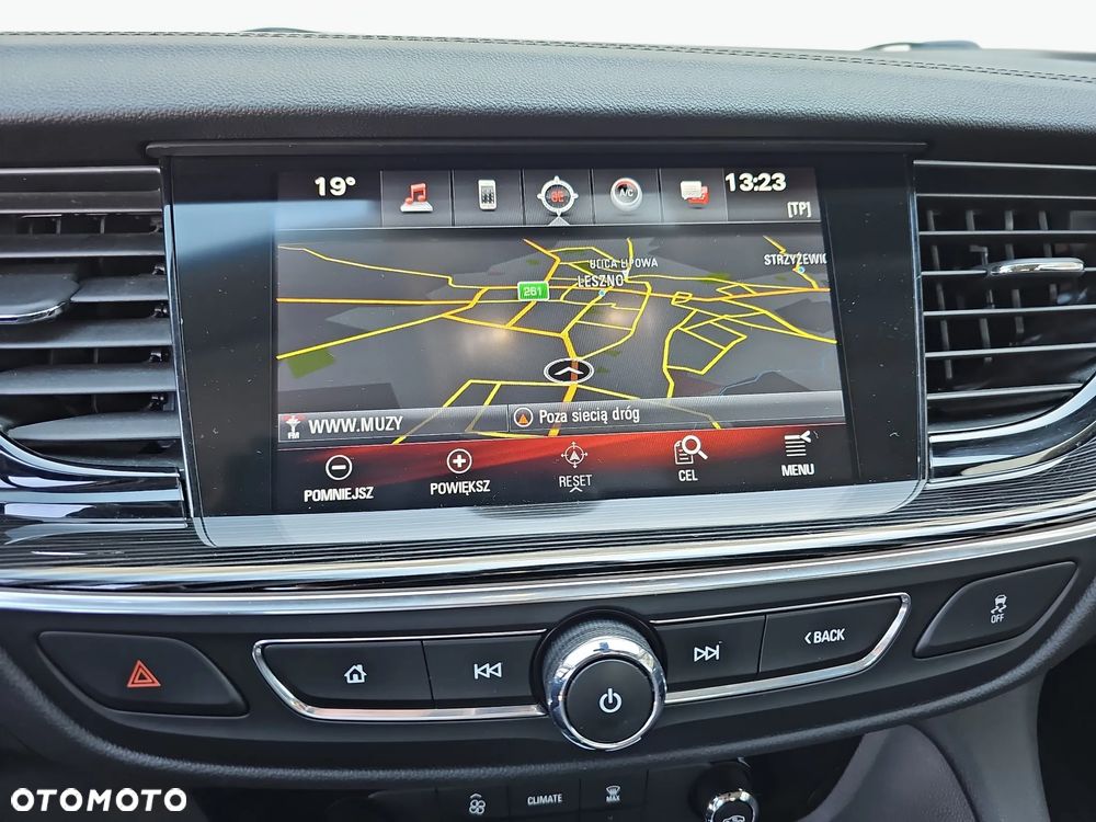Opel Insignia 1.5 T Enjoy S&S - 17