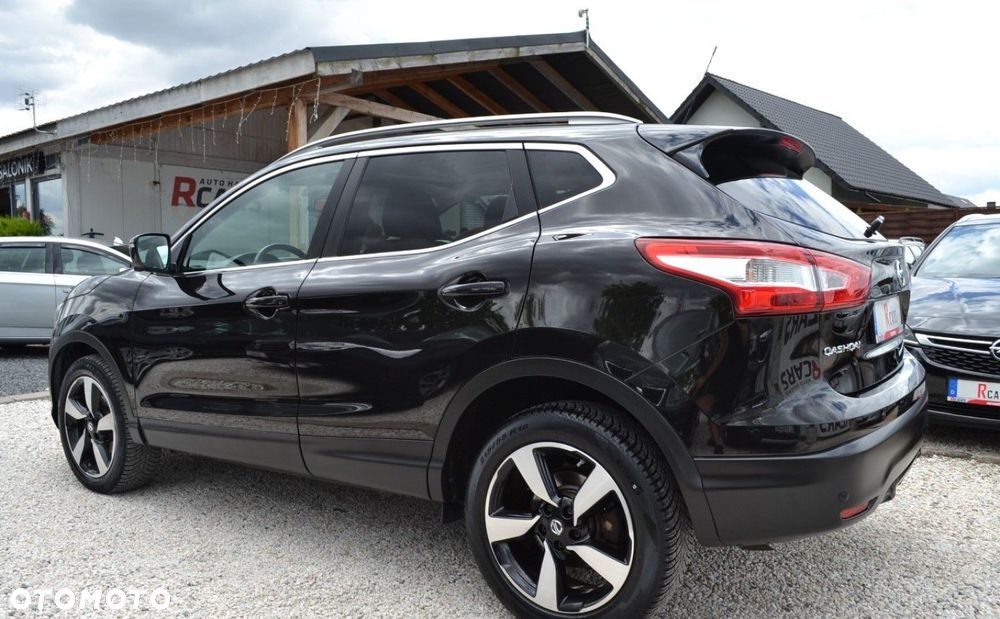 Nissan Qashqai 1.6 dCi Xtronic TEKNA+ - 16