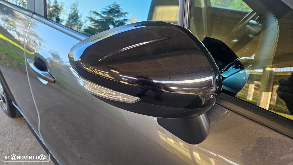 Citroën C3 Aircross 1.5 BlueHDi Shine EAT6 S&S - 38