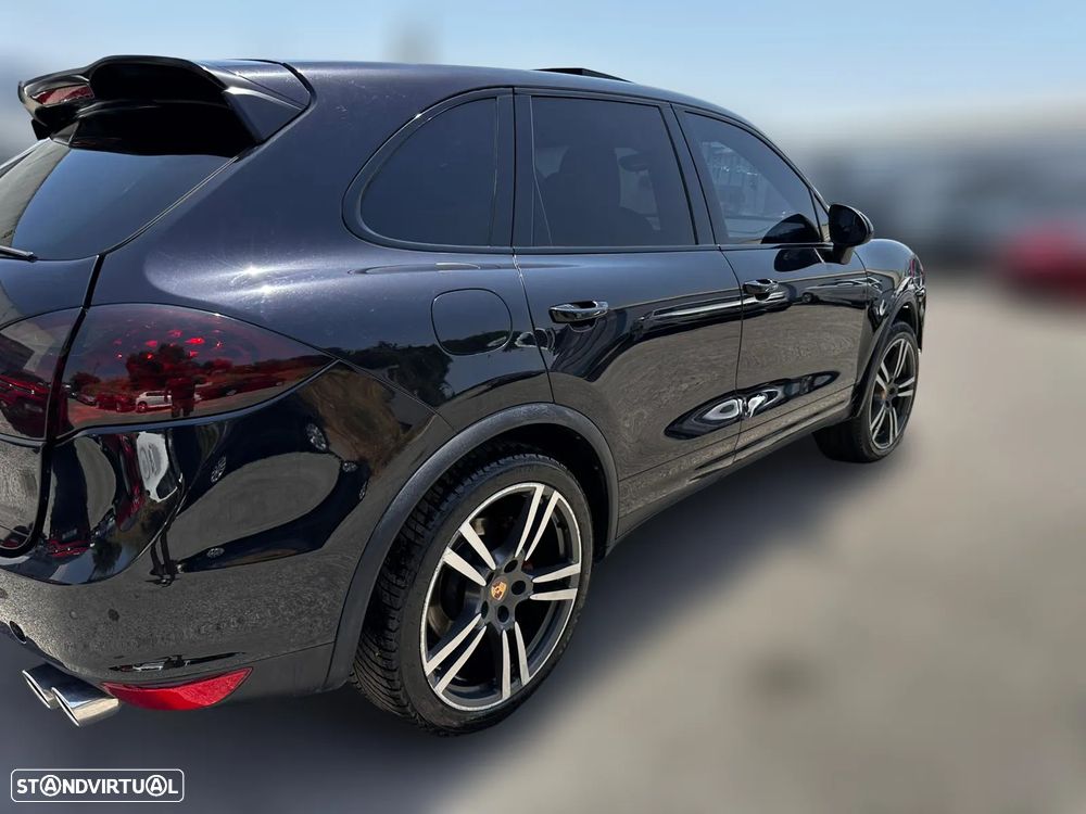 Porsche cayenne 3.0 v6 diesel tiptronic s de Dez2011 para peças - 4