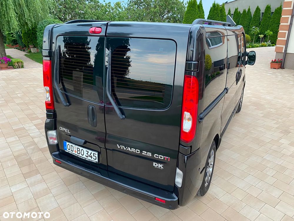 Opel Vivaro - 14