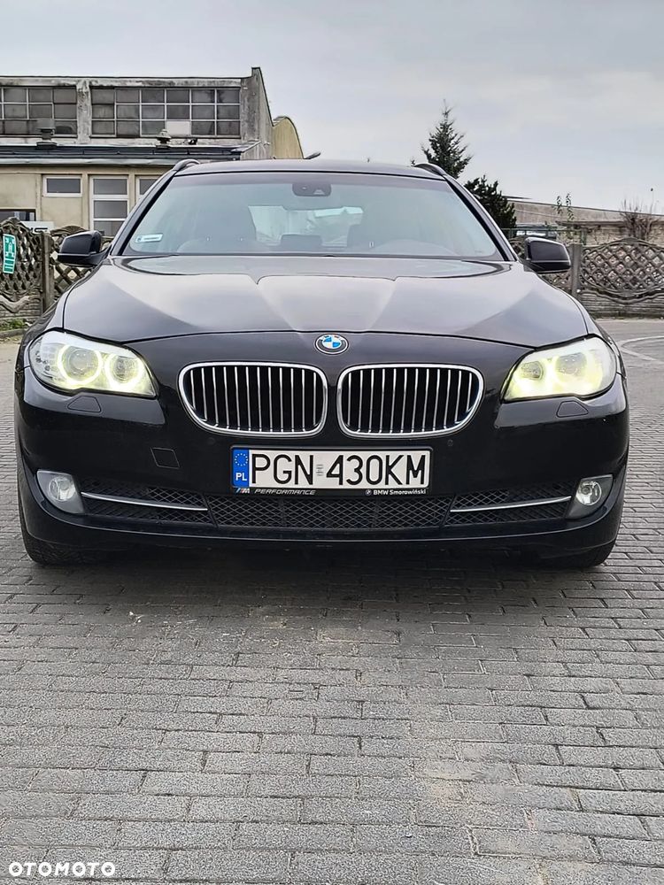 BMW Seria 5 525d xDrive - 1