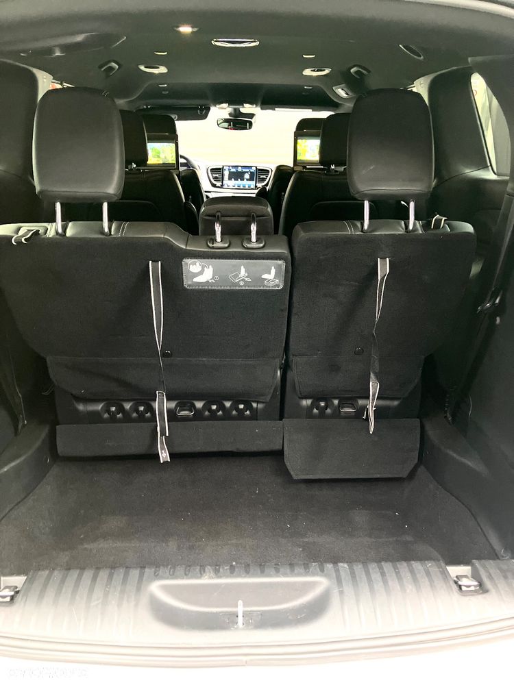 Chrysler Pacifica - 13