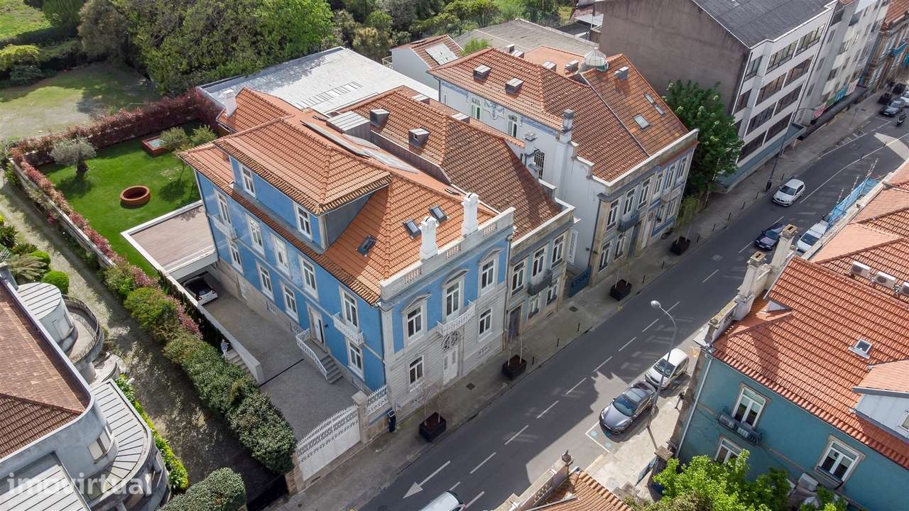 Palacete T6 no Porto - Grande imagem: 5/37
