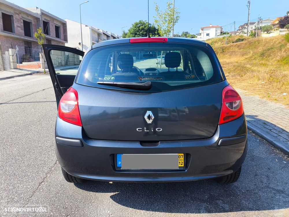 Renault Clio 1.5 dCi Pack - 6