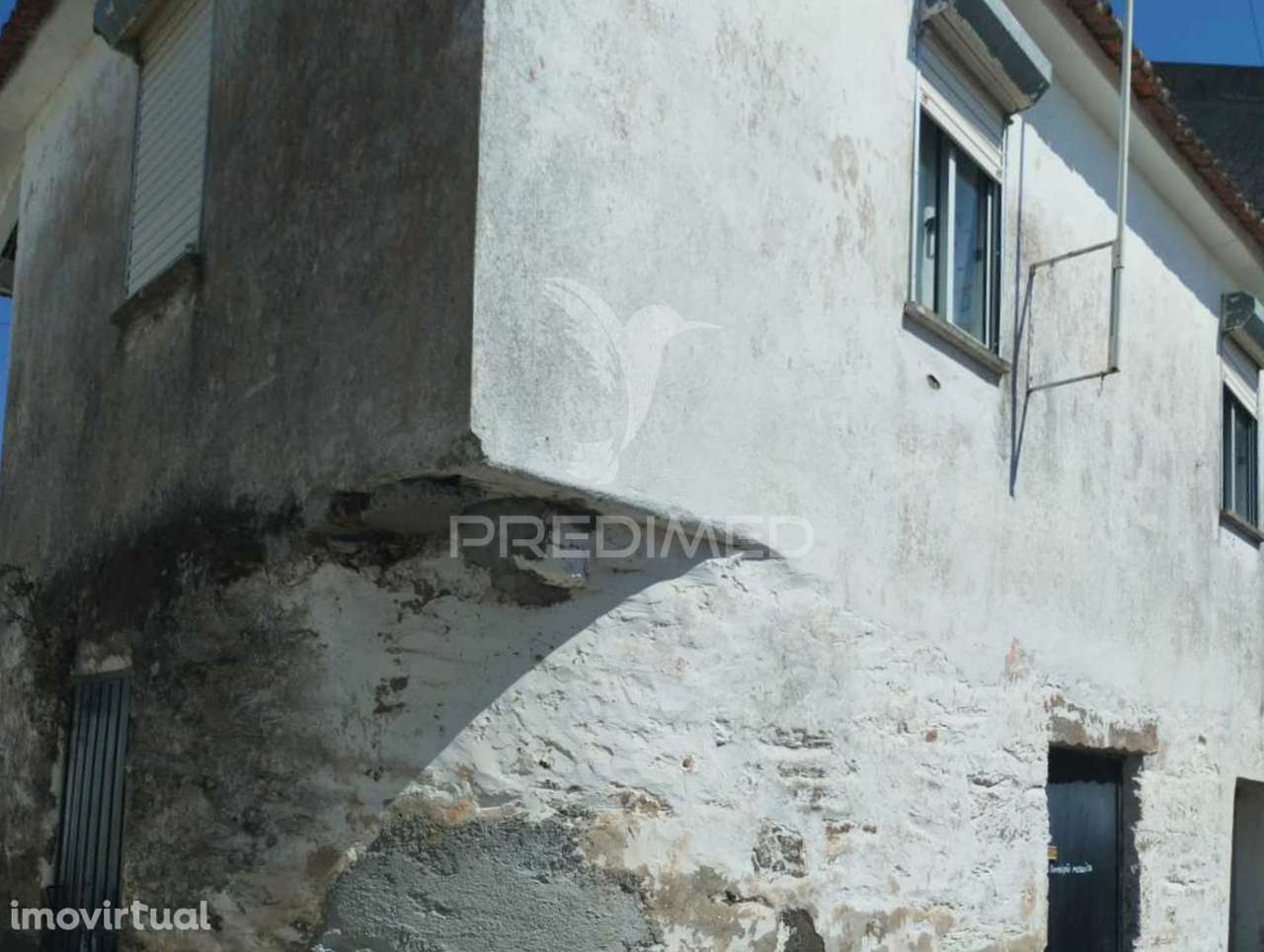 MORADIA E TERRENO LUGAR DO PINHEIRO / LOUREIRO - Grande imagem: 4/14