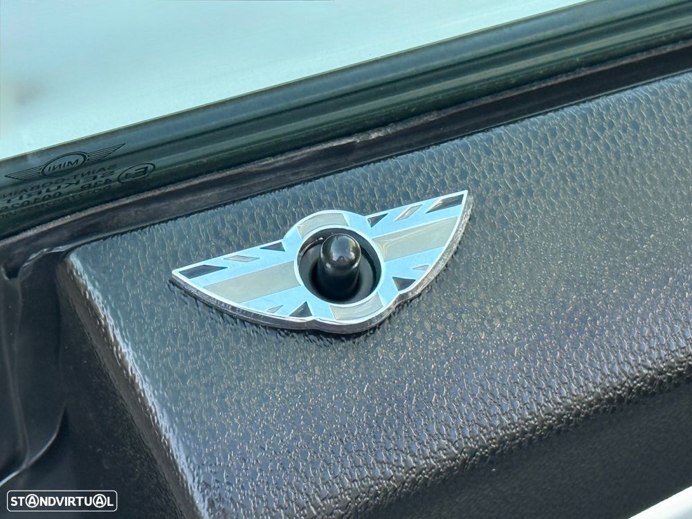 MINI Cabrio Cooper D - 22